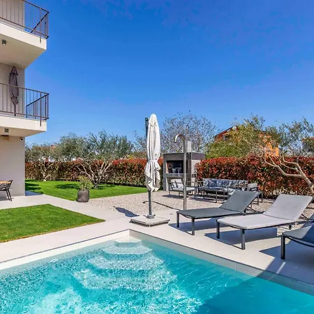 Ap Caci Mit Pool - Istriensonne 0712-0737 Apartment Medulin Exterior photo