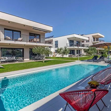 Ap Caci Mit Pool - Istriensonne 0712-0737 Apartment Medulin Exterior photo