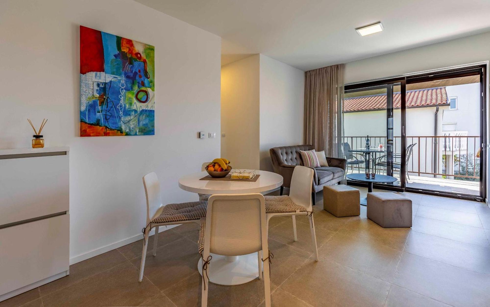Appartement Ap Caci Mit Pool - Istriensonne 0712-0737 Medulin
