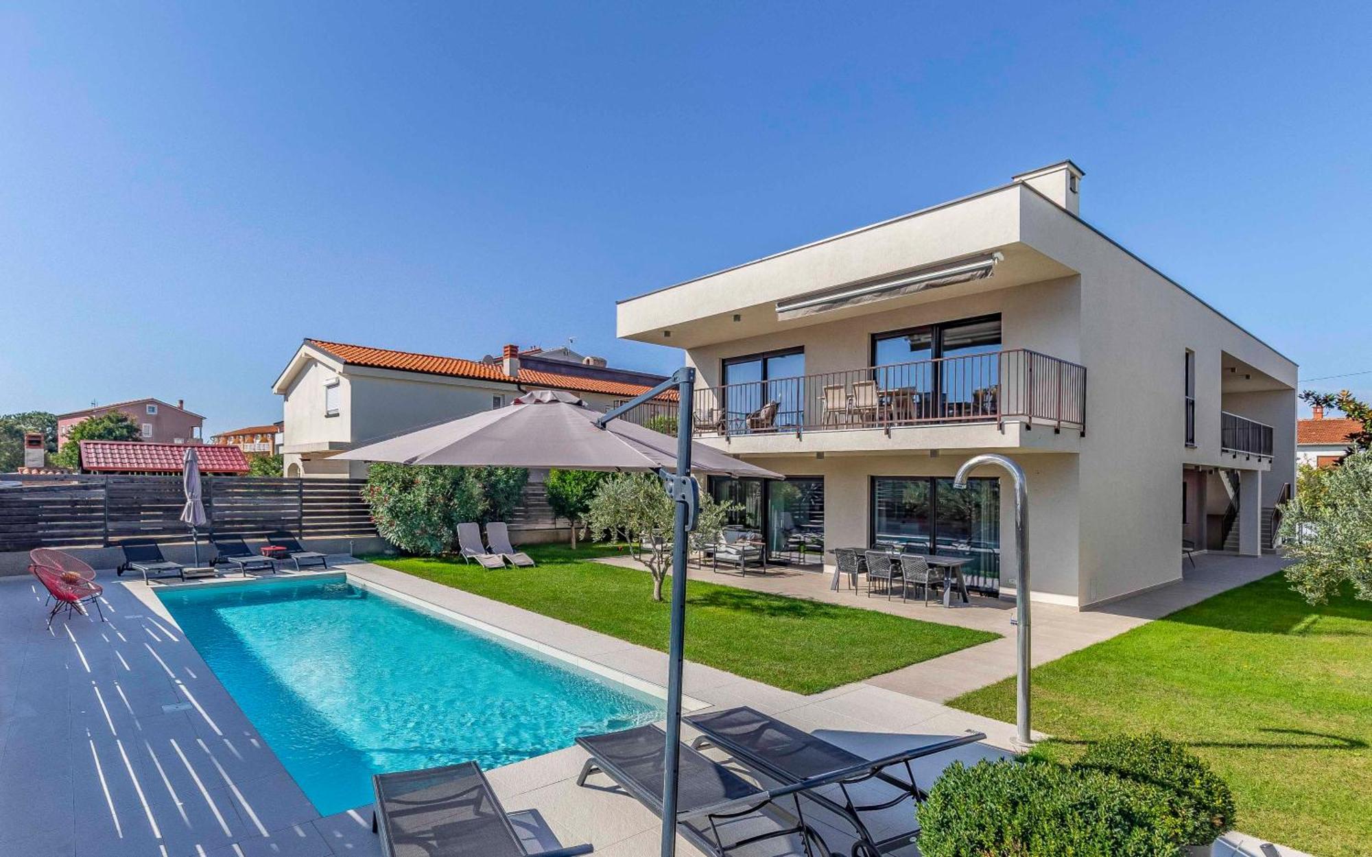 Ap Caci Mit Pool - Istriensonne 0712-0737 *